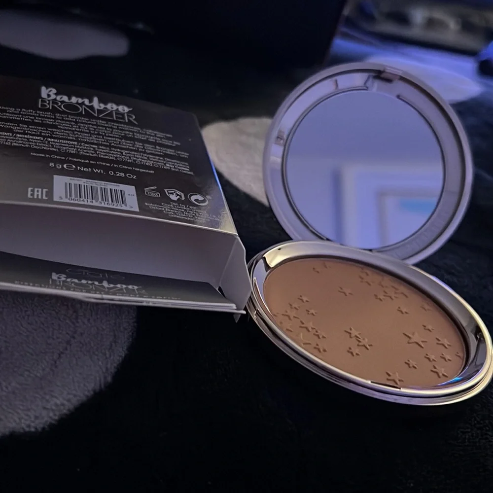 CIATÉ London Bamboo Bronzer Mattifying Powder Bronzer PALM ISLAND *NEW IN BOX*